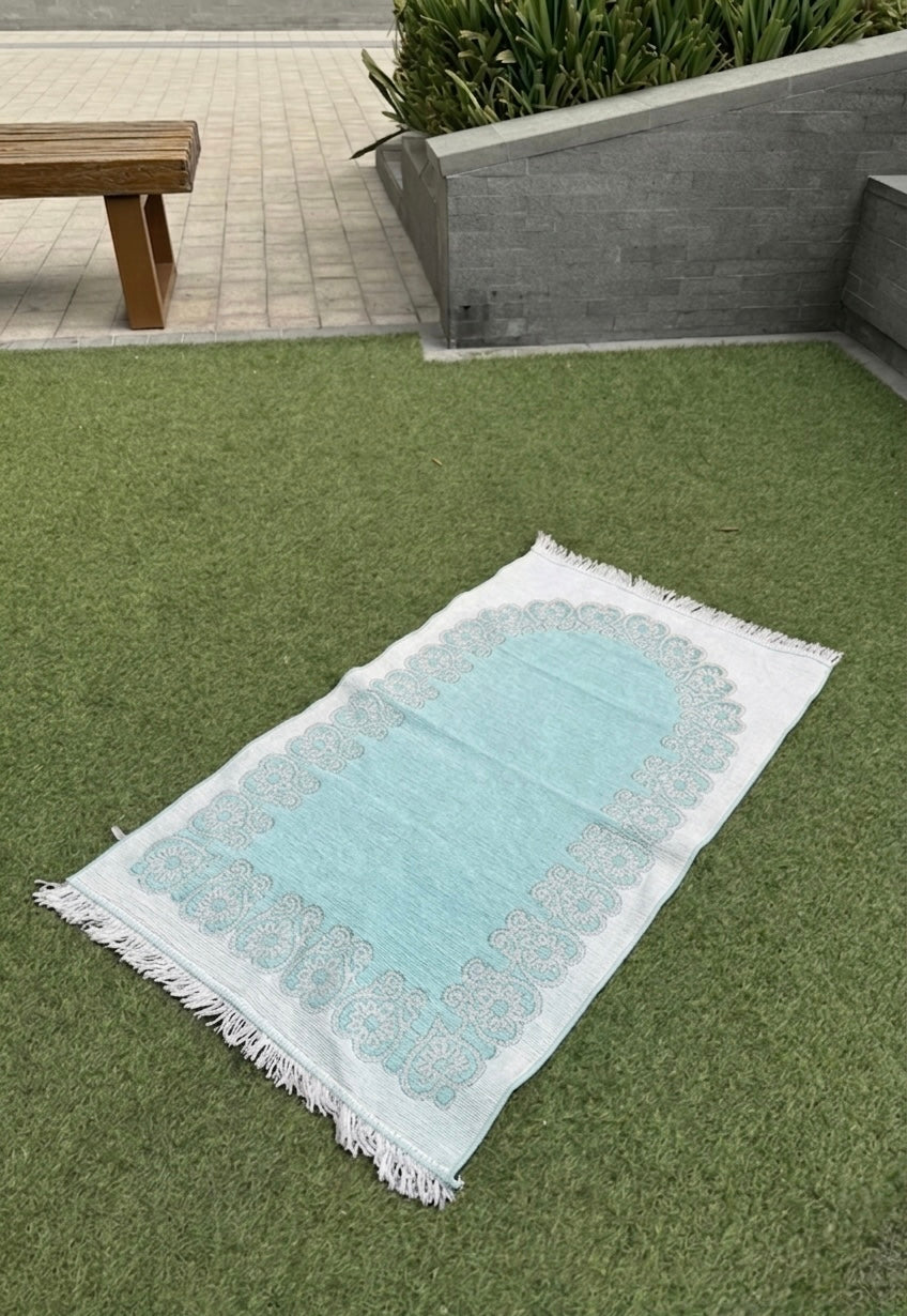 Premium Rug Style Prayer Mat with Customization